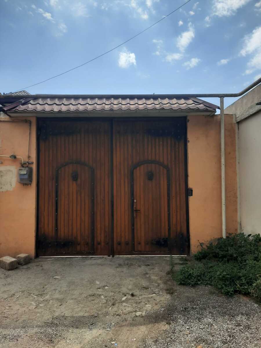 Satılır 5 otaqlı həyət evi/bağ evi 250 m² — Ev, villa, Bakı (2)