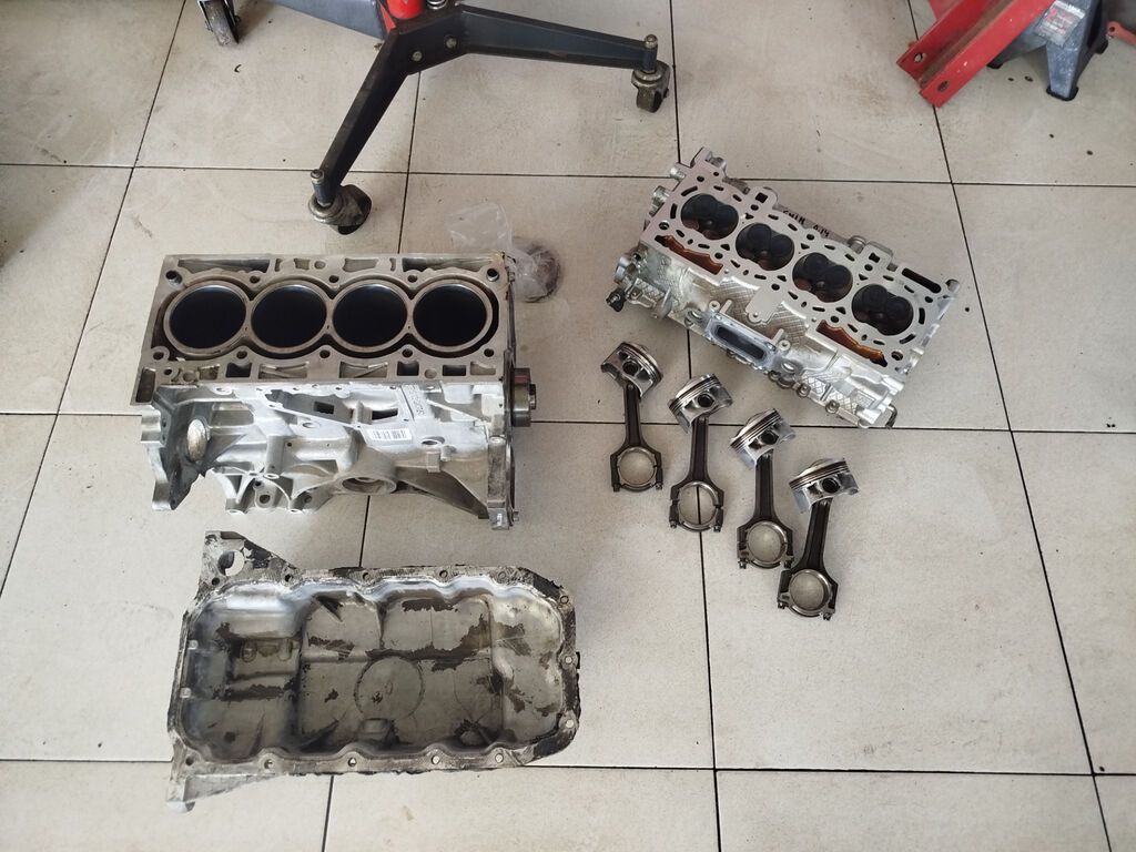 Ford ehtiyat hissələri. Həm mağaza, həm də servis kimi fəaliyyət — Mühərriklər, Bakı (6)