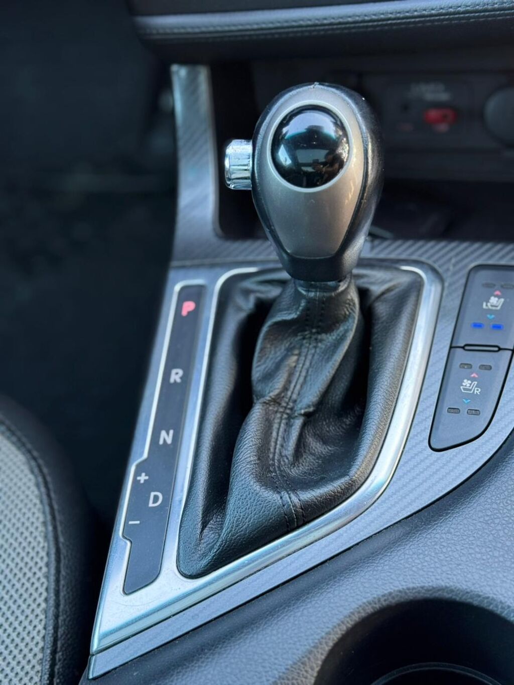 Kia Optima sedan – gümüşü rəngdə, tam ölçülü şəhər və magistral üçün 20-ES-082 — Avtomobillər, Bakı (7)