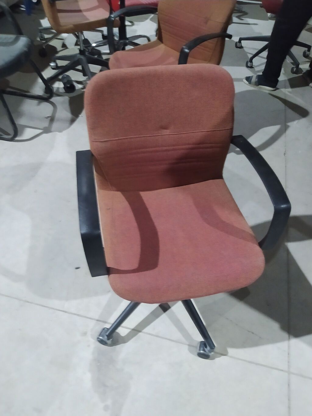 İşlənmiş, Kvadrat masa — Masalar və stullar, Bakı (3)