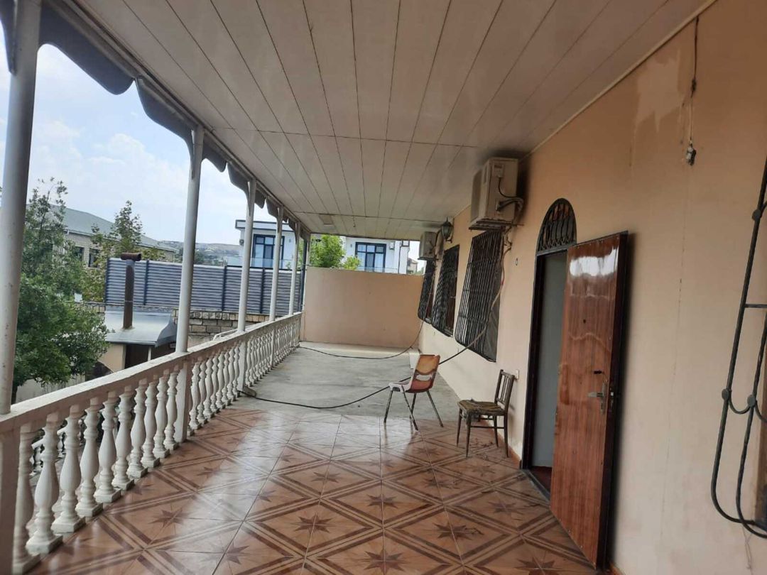 Satılır 5 otaqlı həyət evi/bağ evi 250 m² — Ev, villa, Bakı (7)