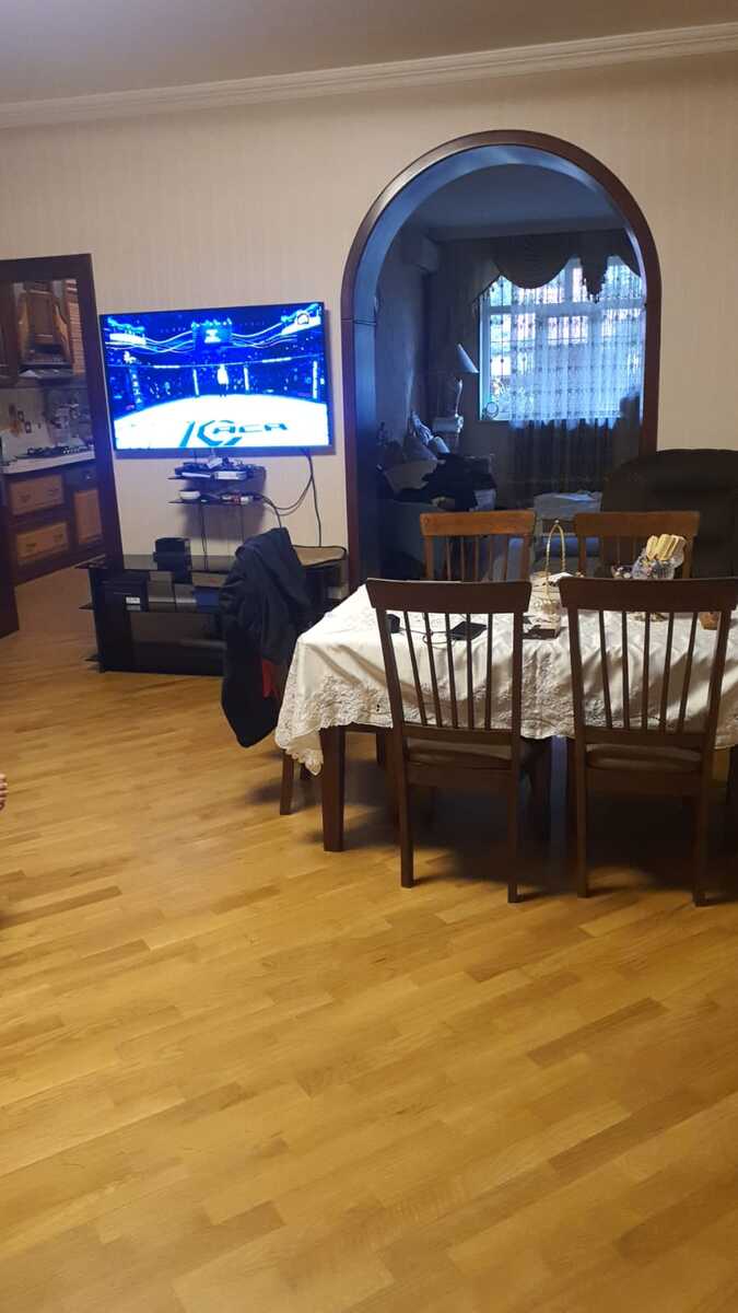 Satılır 6 otaqlı həyət evi/bağ evi 250 m² — Ev, villa, Bakı (11)