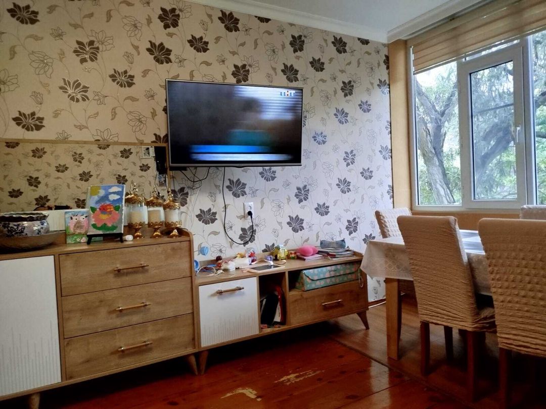 Satılır 2 otaqlı köhnə tikili 62 m² — Mənzil, Bakı