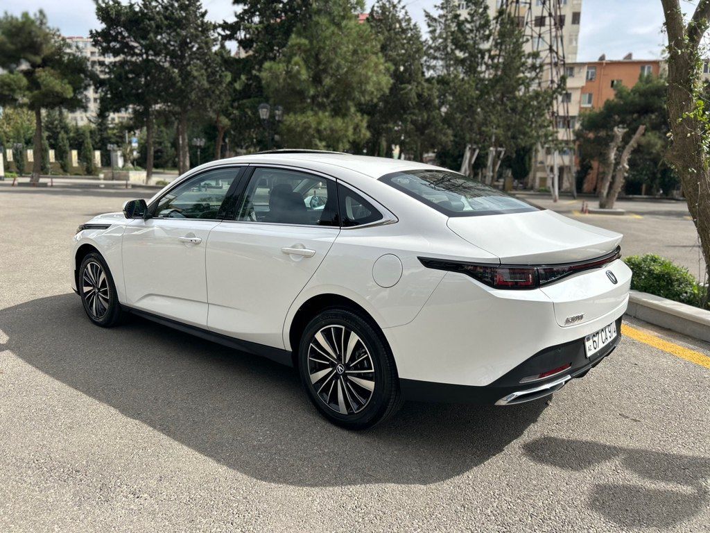 Changan Eado, 1.5 L, 18.4 kWh, 2025 il, yeni 67-CA-974 — Avtomobillər, Bakı (4)