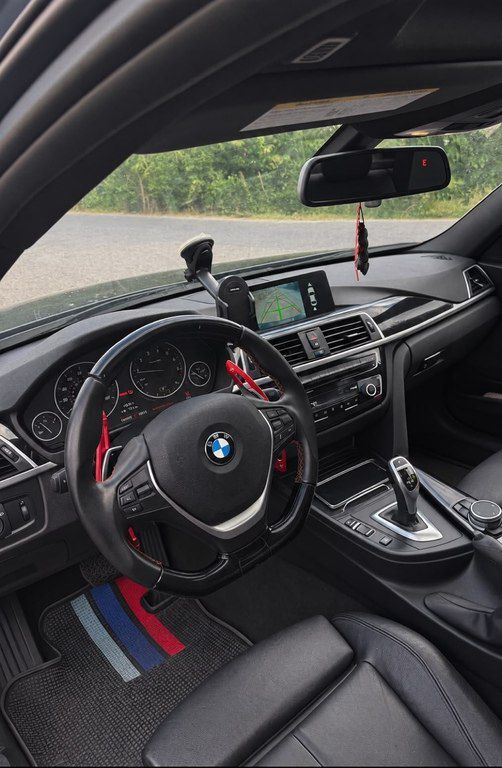 BMW 330, 2.0 L, 2015 il, 195 000 km — Avtomobillər, Bakı (3)
