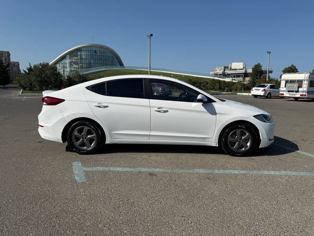 Hyundai Avante, 1.6 L, 2016 il, 128 517 km 50-DT-670 — Avtomobillər, Bakı (4)