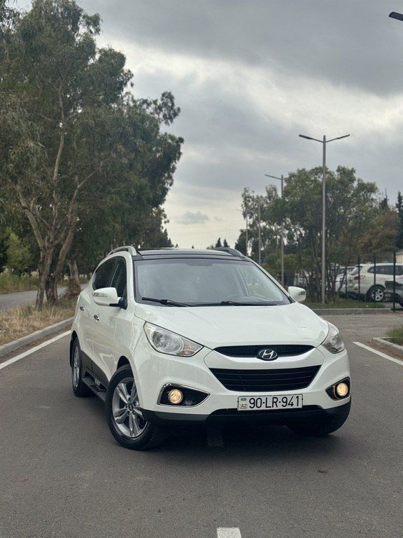 Hyundai ix35, 2.0 L, 2011 il, 215 000 km 90-LR-941 — Avtomobillər, Bakı (3)