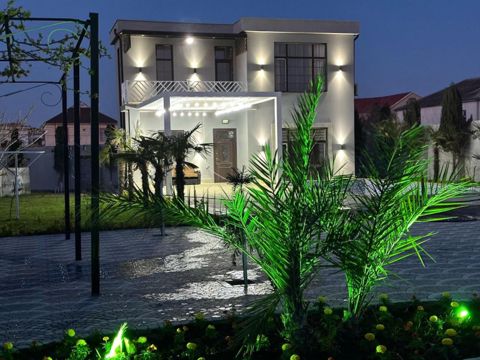 İcarəyə verilir 5 otaqlı həyət evi/bağ evi 220 m² — 1 000 ₼ · Bakı · Ev, villa İcarəyə verilir 5 otaqlı həyət evi/bağ evi 220 m² — Bakı