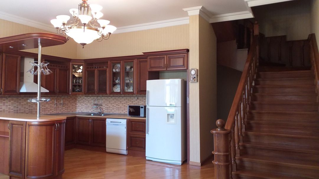 Satılır 9 otaqlı həyət evi/bağ evi 452 m² — Ev, villa, Bakı (4)
