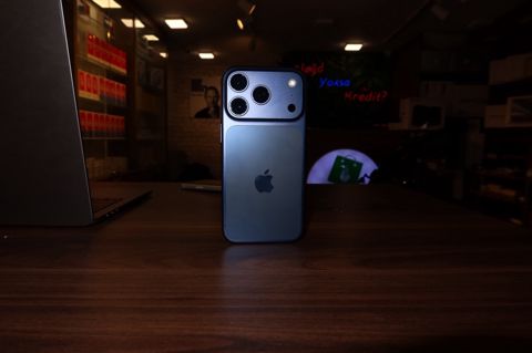 Apple iPhone 17 Pro Deep Blue 256GB/12GB — 2 399 ₼ · Bakı · Smartfonlar Apple iPhone 17 Pro Deep Blue 256GB/12GB — Bakı