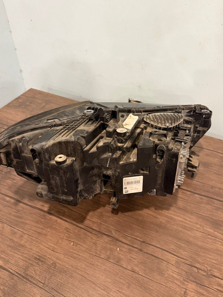 BMW X5 G05 faraları — Ehtiyat hissələri və aksesuarlar, Bakı (3)