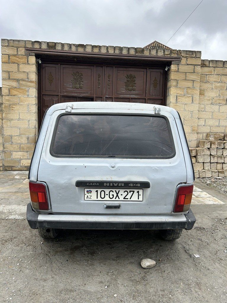 Lada (VAZ) Niva, 1.7 L, 1992 il, 123 552 km 10-GX-271 — Avtomobillər, Göyçay (4)