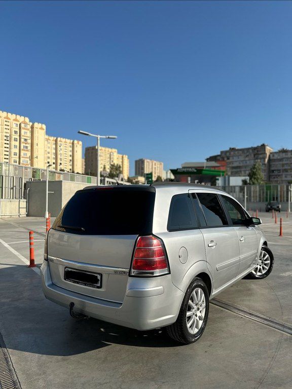 Opel Zafira, 1.9 L, 2006 il, 475 654 km — Avtomobillər, Bakı (4)