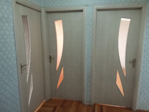 Qapılar .3 ədəd. Cəmi 130 azn Eni 85 Hunduru 2.05. Vasmoy 3798mm — 43 ₼ · Bakı · Pəncərələr, qapılar, balkonlar Qapılar .3 ədəd. Cəmi 130 azn Eni 85 Hunduru 2.05. Vasmoy 3798mm — Bakı