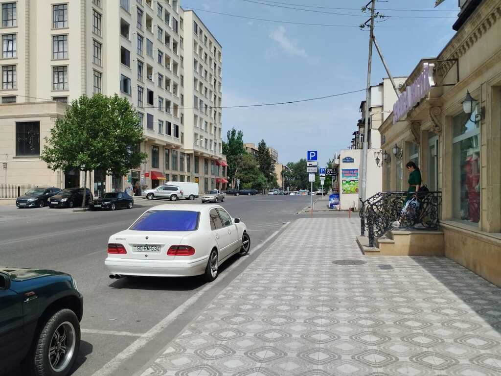 Satılır obyekt 138 m² — Əmlak, Bakı (7)
