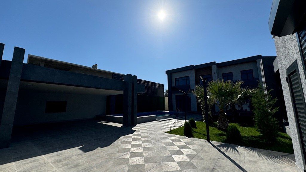 Satılır 6 otaqlı həyət evi/bağ evi 400 m² — Ev, villa, Bakı (4)