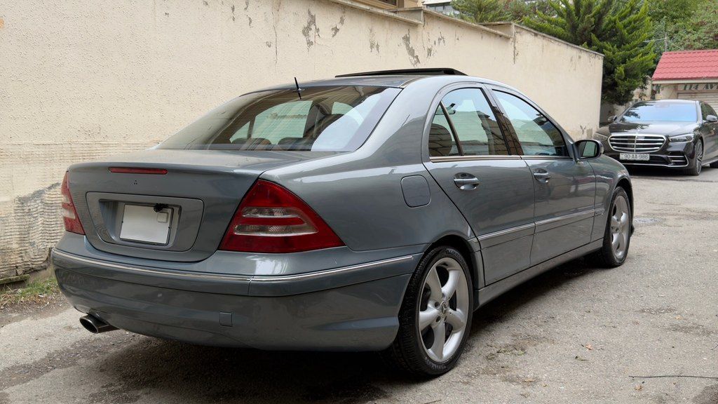 Mercedes C 230, 2.5 L, 2005 il, 449 360 km — Avtomobillər, Bakı (5)