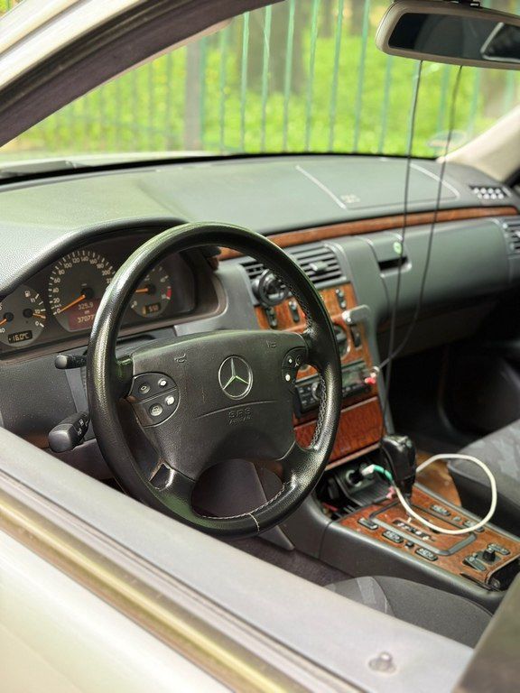 Mercedes E 220, 2.2 L, 2001 il, 402 000 km 99-GT-540 — Avtomobillər, Astara (12)