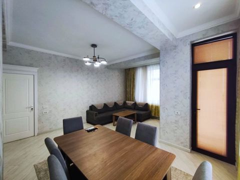 İcarəyə verilir 3 otaqlı yeni tikili 110 m² — Apartment
