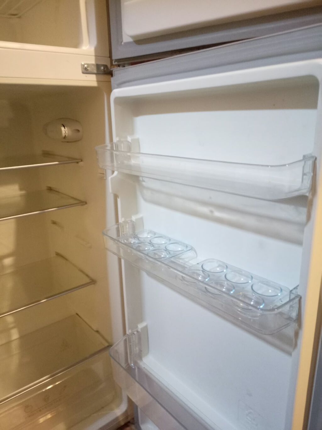 Midea iki qapılı soyuducu - Üst kamera dondurucu, alt kamera soyuducu — Soyuducular, Bakı (2)
