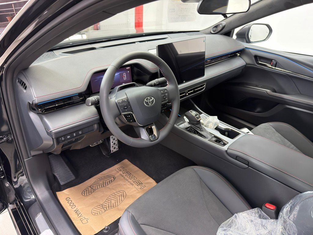 Toyota Camry, 2.5 L, 1.016 kWh, 2026 il, yeni — Avtomobillər, Bakı (8)