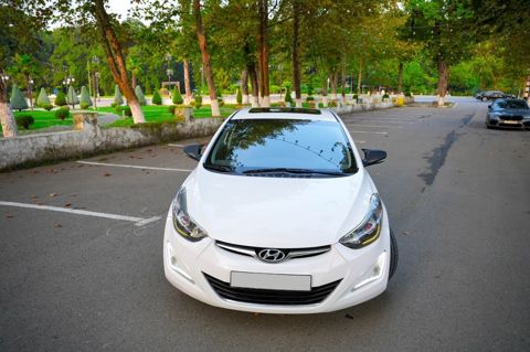 Hyundai Avante, 1.6 L, 2015 il, 212 000 km — Masallı