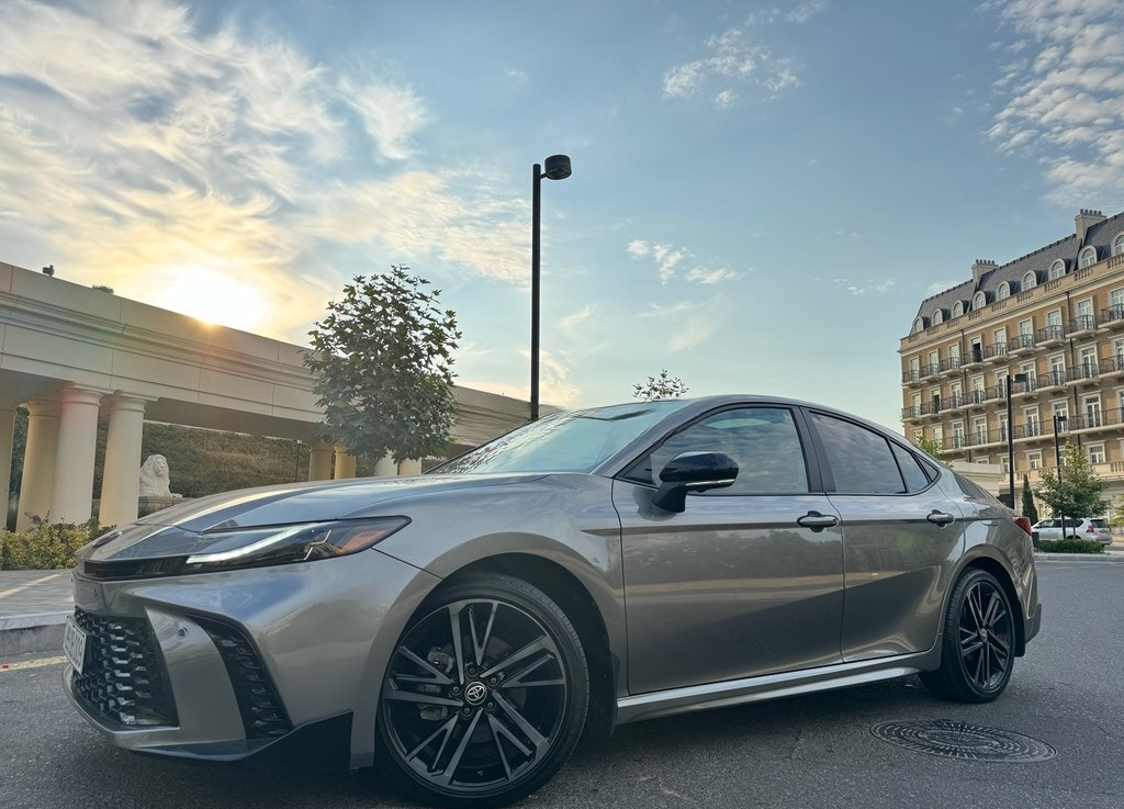 Toyota Camry, 2025 il, 7000 km, 2.5 L 99-OB-009 — Avtomobillər, Bakı (2)