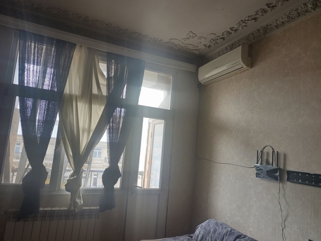 İcarəyə verilir 3 otaqlı köhnə tikili 125 m² — Mənzil, Bakı