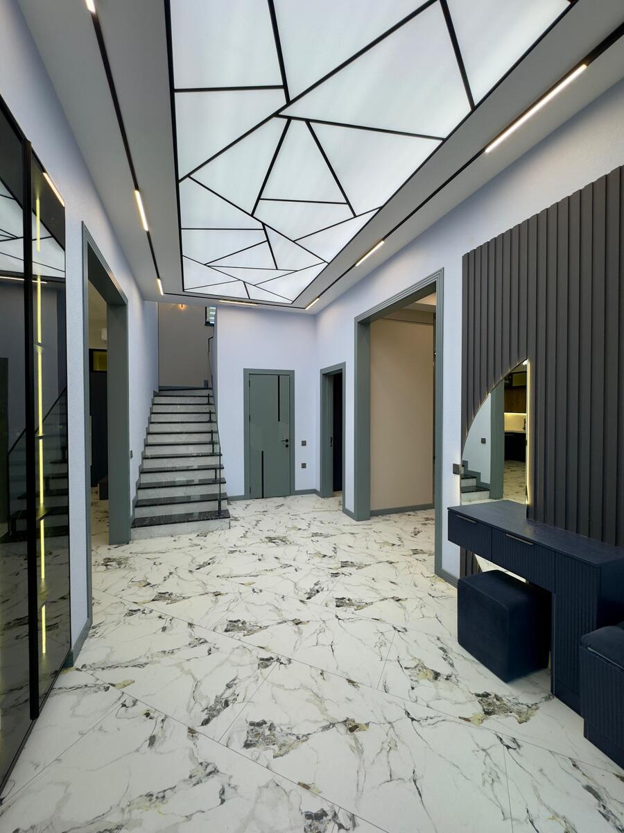 Satılır 5 otaqlı həyət evi/bağ evi 300 m² — Ev, villa, Bakı (11)