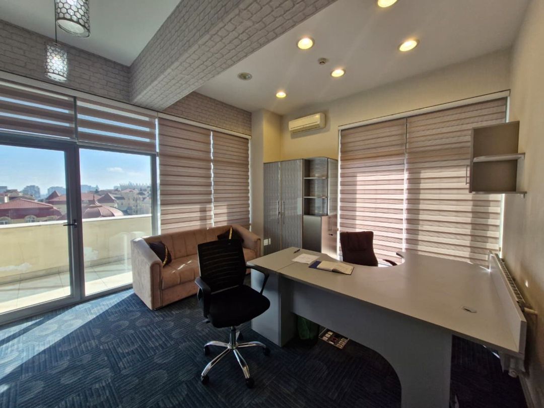 İcarəyə verilir 8 otaqlı yeni tikili 285 m² — Mənzil, Bakı (11)