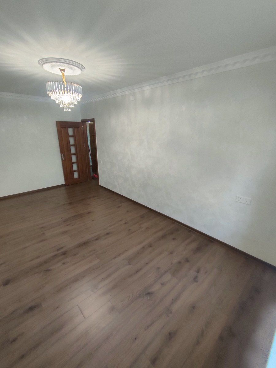 Satılır 2 otaqlı köhnə tikili 60 m² — Mənzil, Bakı (2)