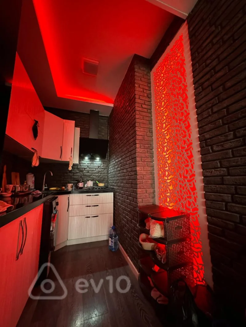 2 otaqlı mənzil, 75 m², Əlif Hacıyev küç. — kirayə — Mənzil, Bakı (8)