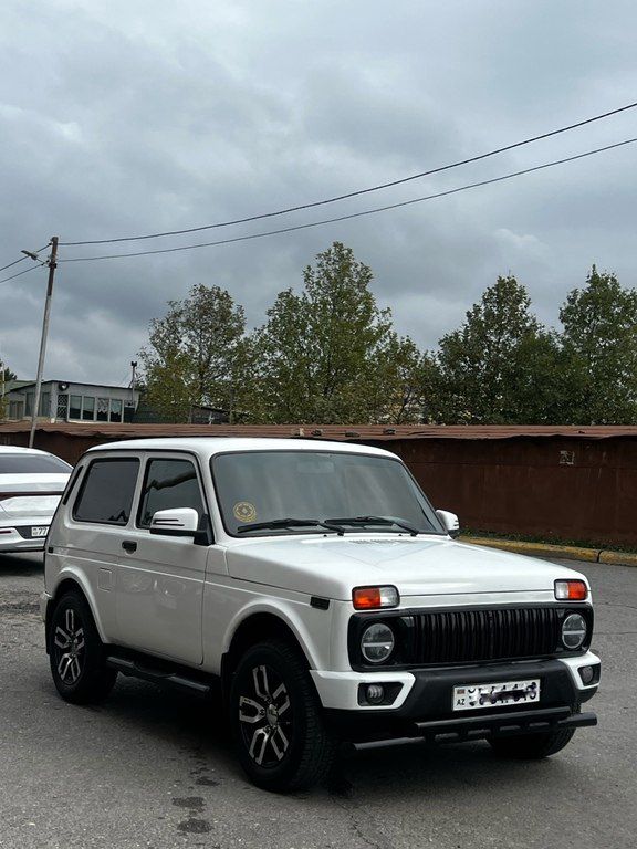 Lada (VAZ) Niva, 1.7 L, 2011 il, 190 500 km — Avtomobillər, Bakı (2)