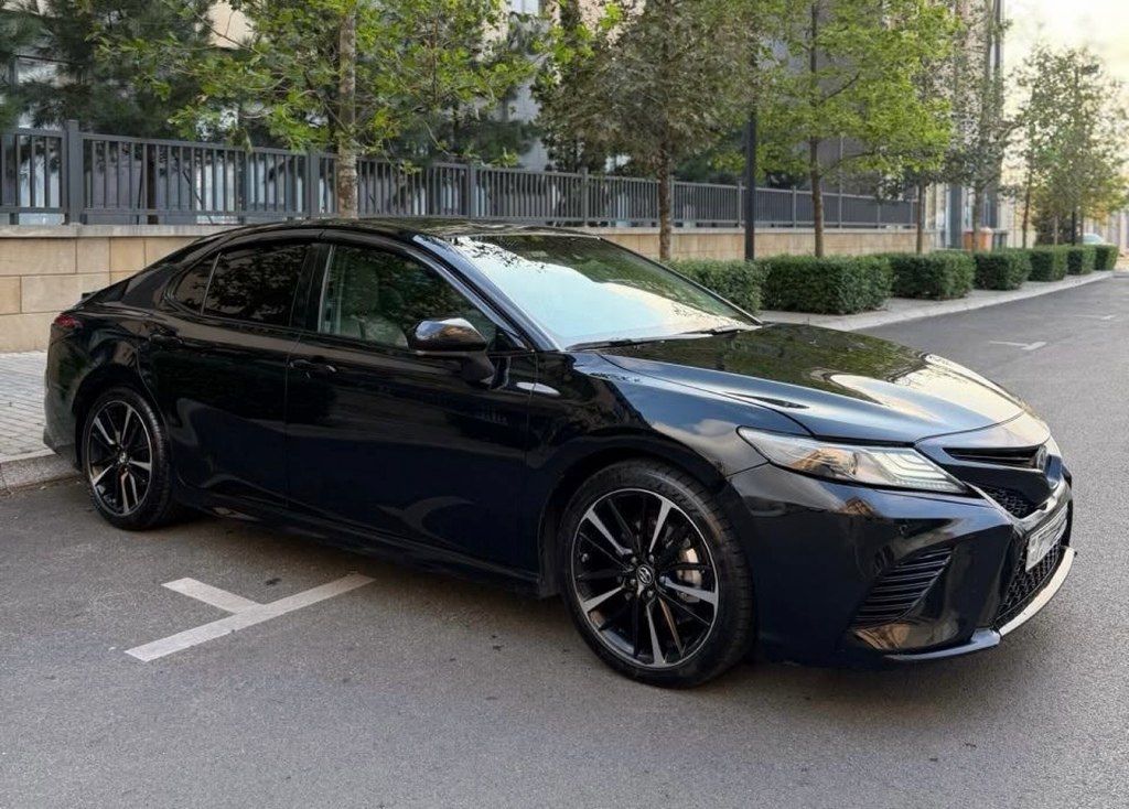 Toyota Camry, 2.5 L, 2018 il, 180 000 km — Avtomobillər, Bakı (8)