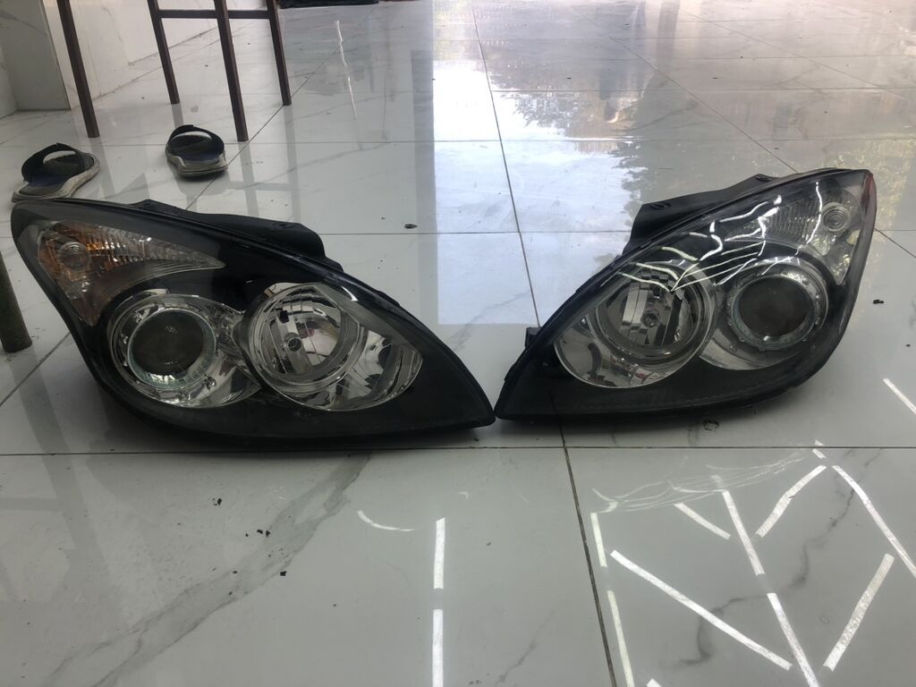 Komplekt, Hyundai, 2009 il, İşlənmiş — Avtomobil işığı, Qəbələ