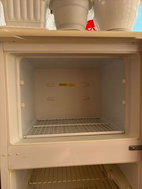 Beko fırması işley veziyetdədi evdə yer olmadığı üçün satılır endirim — Bakı