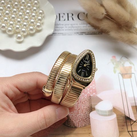 Qol saatı Cussi 160943 Gold/Black — 27.35 ₼ · Bakı · Mallar Qol saatı Cussi 160943 Gold/Black — Bakı