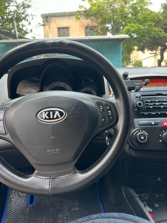 Kia Ceed SW, 1.6 L, 2009 il, 400 000 km 88-CK-503 — Avtomobillər, Bakı (5)