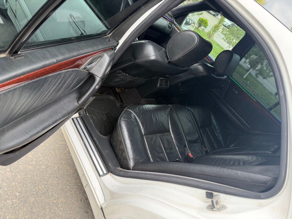 Mercedes E 220, 2.2 L, 1995 il, 500 000 km 10-LM-984 — Avtomobillər, Quba (11)