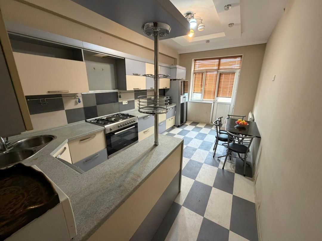 İcarəyə verilir 3 otaqlı yeni tikili 140 m² — Mənzil, Bakı (9)