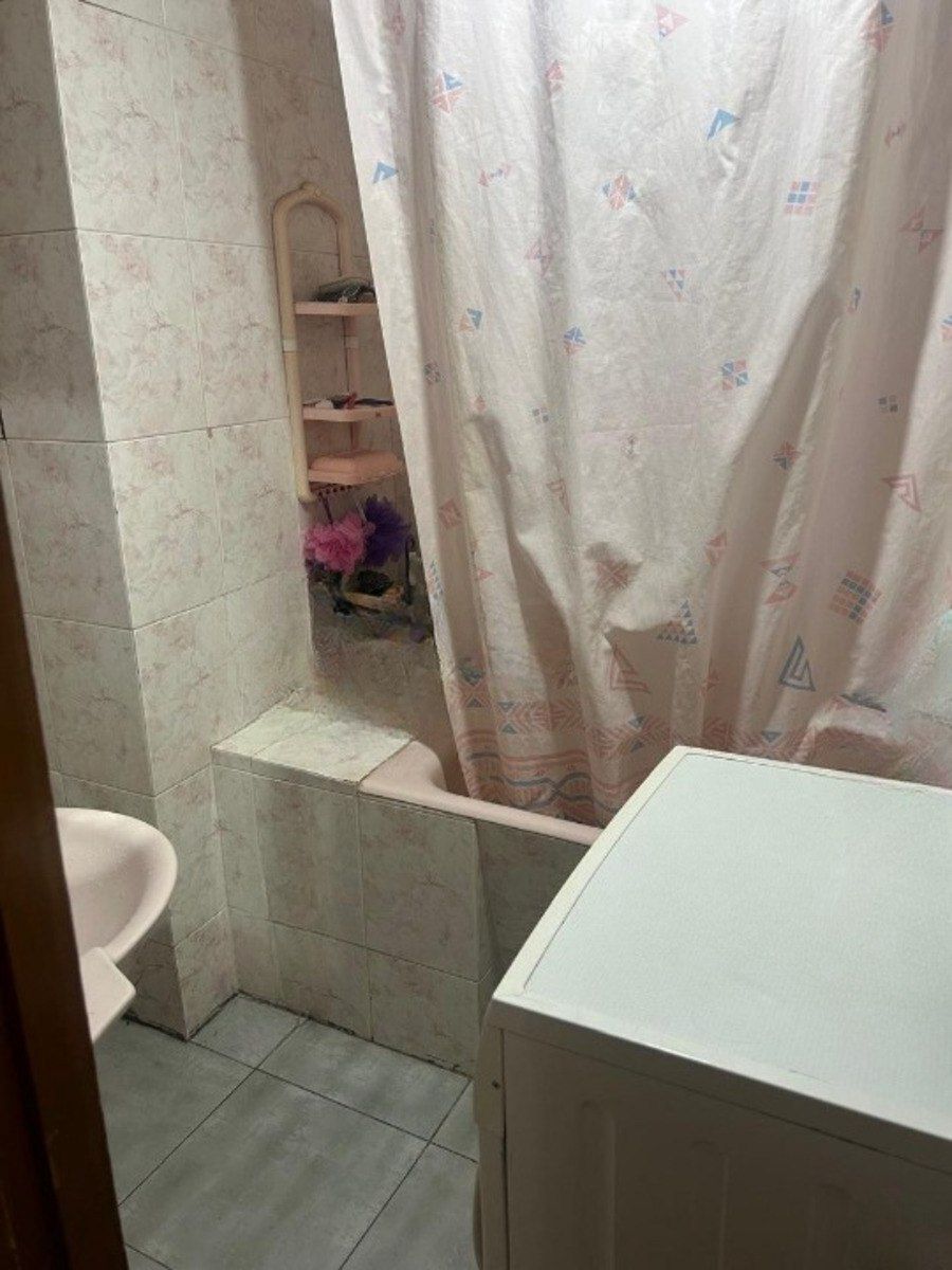 Satılır 2 otaqlı köhnə tikili 50 m² — Mənzil, Bakı (9)