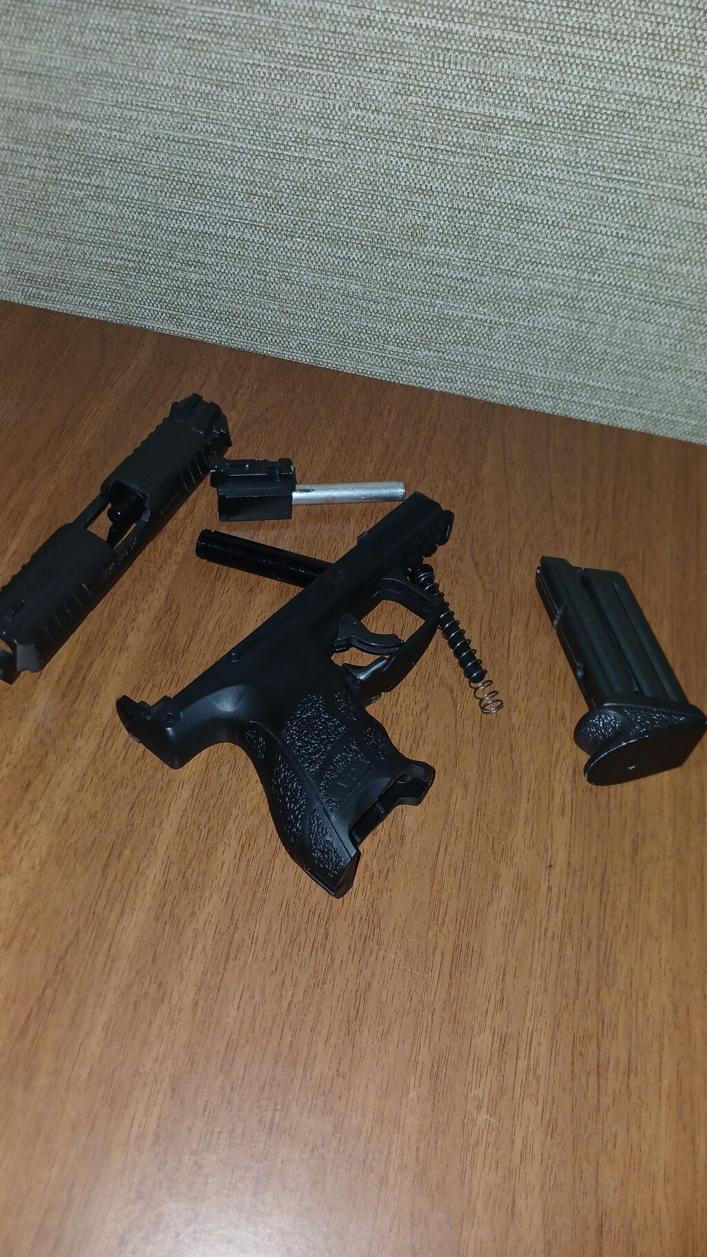 VP9 SK Airsoft, yenidir, üzərində 370 şarik hədiyə verilir. Airsoft — Oyuncaq silahları, Bakı (2)