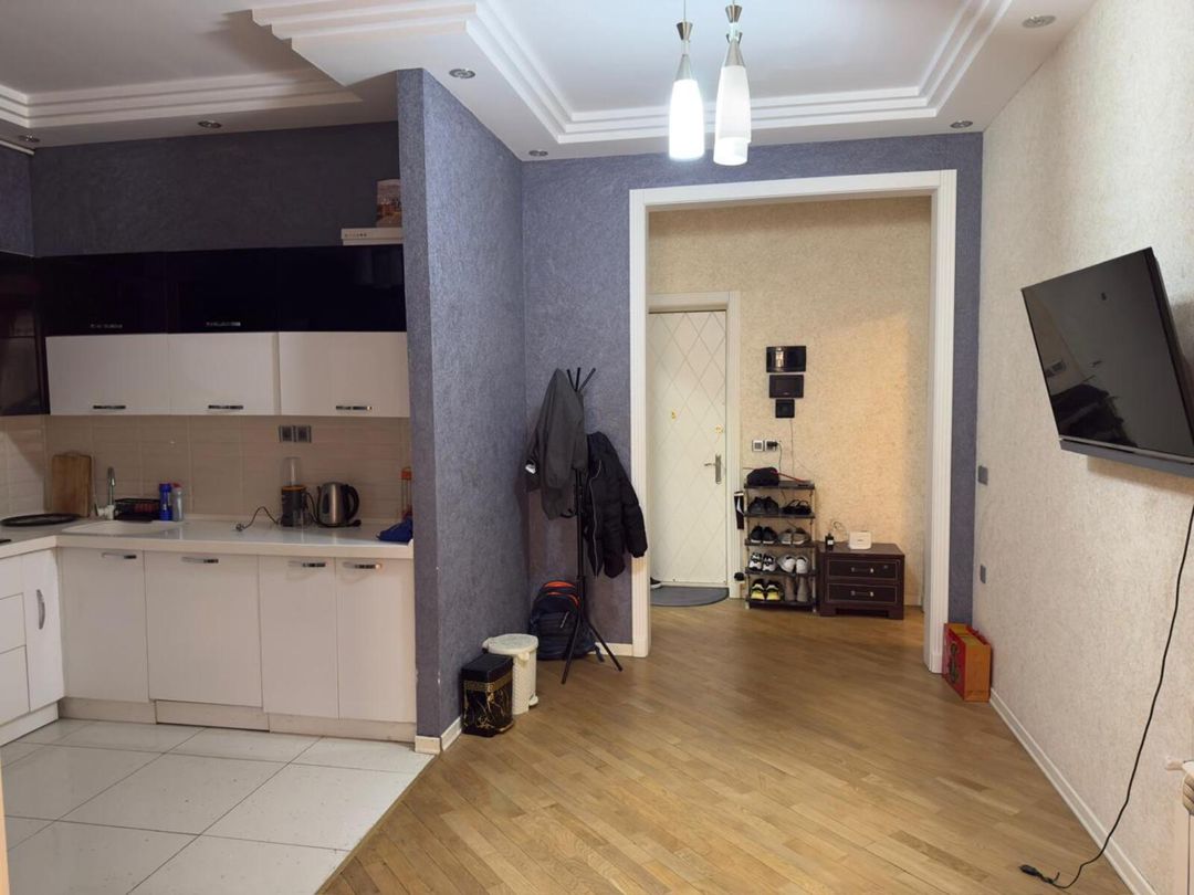 Satılır 2 otaqlı köhnə tikili 75 m² — Mənzil, Bakı (8)