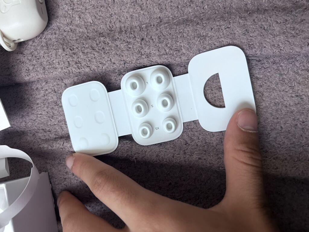 Airpods pro 2 type c model noqte cizigsiz tam ideal shekilde demek — Qulaqcıqlar, Bakı (7)