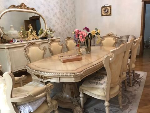Satılır 7 otaqlı həyət evi/bağ evi 750 m² — Bakı