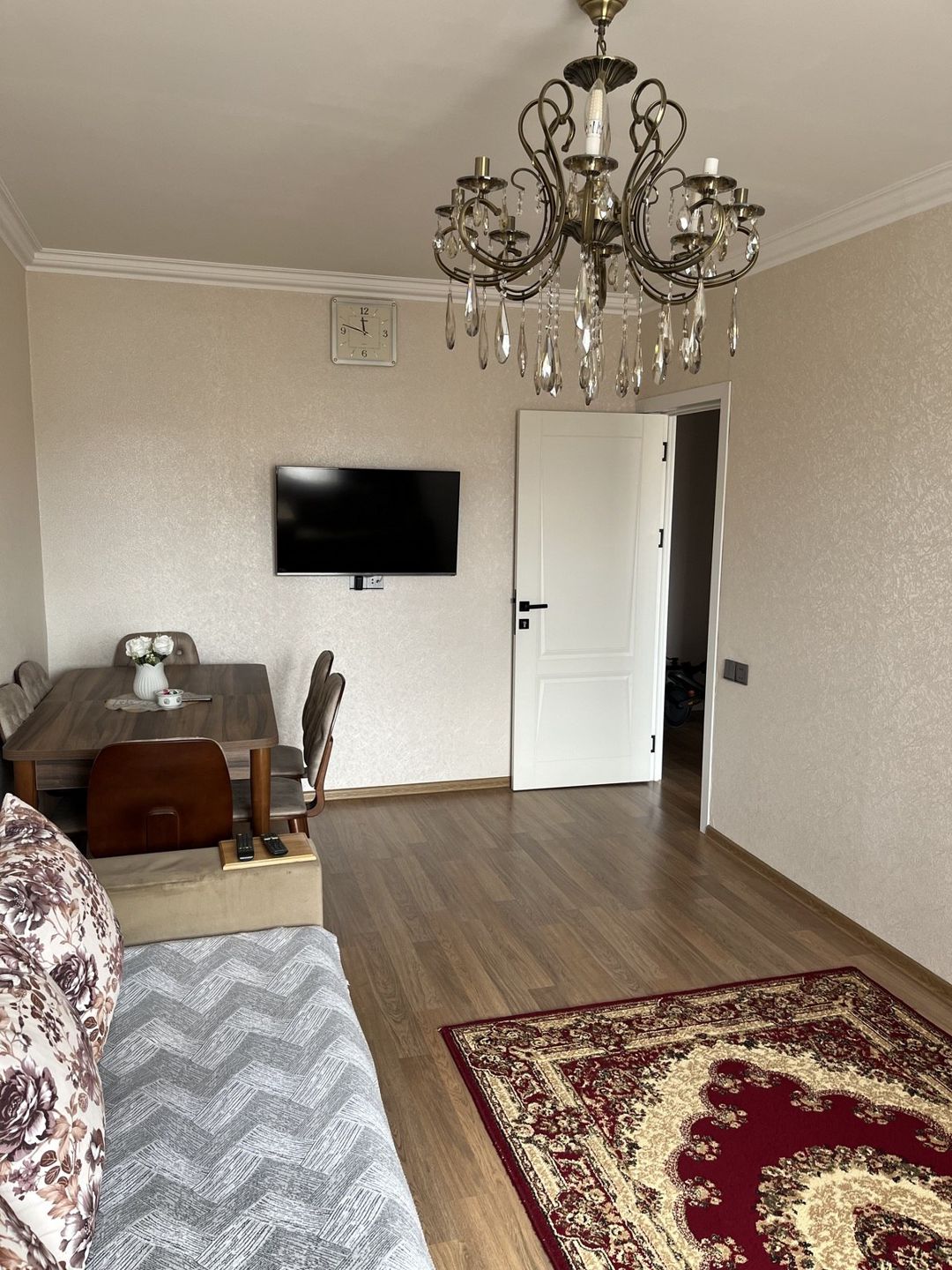 Satılır 4 otaqlı köhnə tikili 100 m² — Mənzil, Bakı (2)