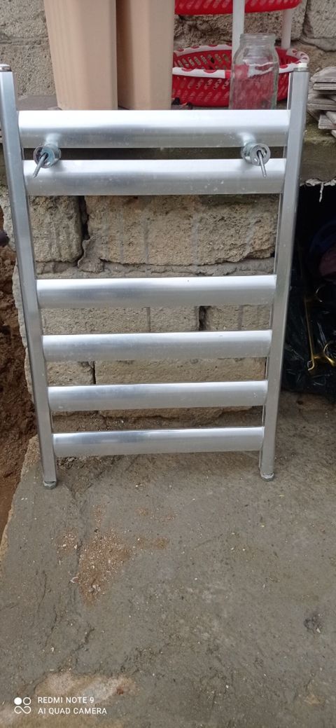 Alüminium “nərdivan” tipli dəsmal radiator (qurutma relsi) — 50 ₼ · Xırdalan · Radiatorlar Alüminium “nərdivan” tipli dəsmal radiator (qurutma relsi) — Xırdalan