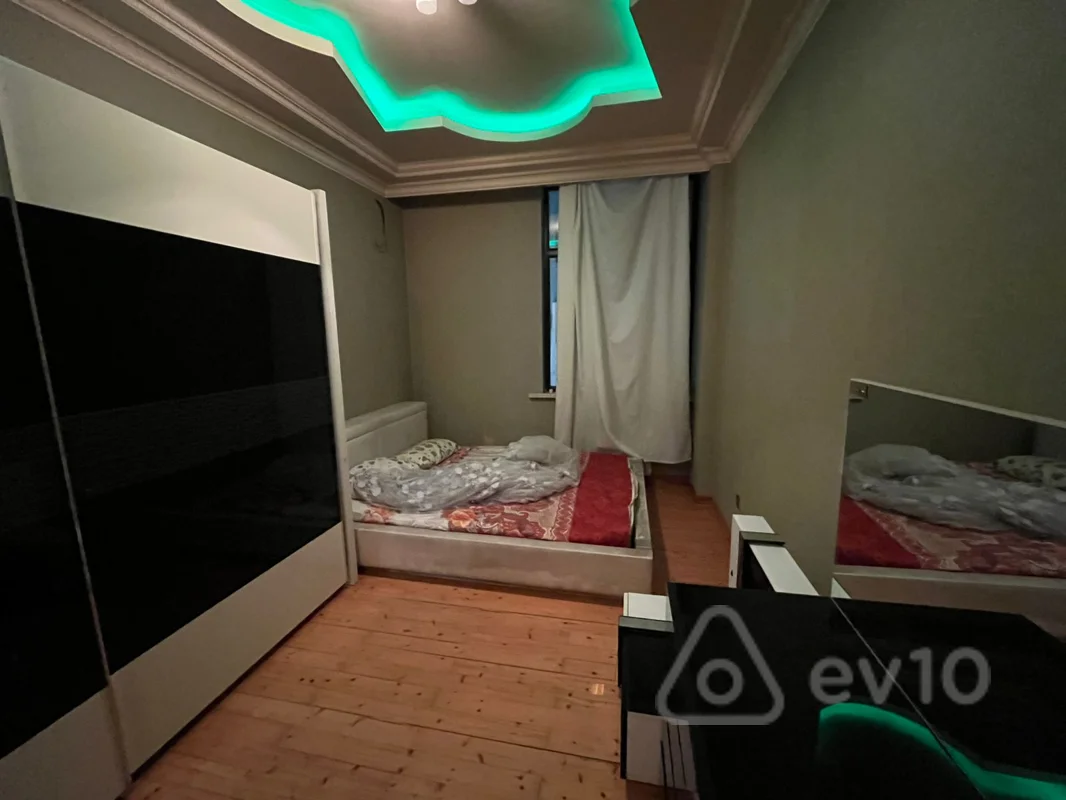 3 otaqlı mənzil, 130 m², Əbdülvahab Salamzadə küç. — kirayə — Mənzil, Bakı (6)