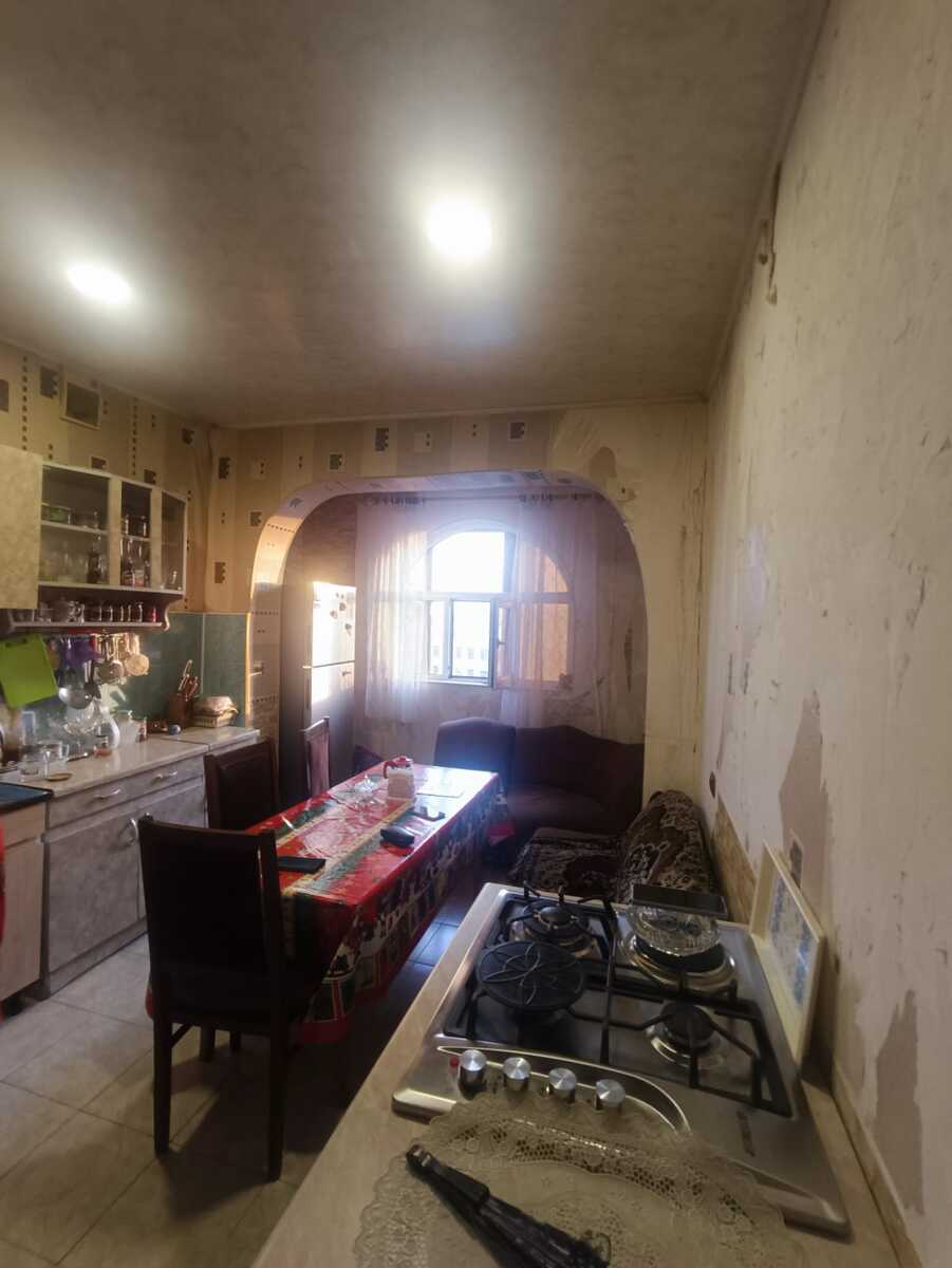 Satılır 2 otaqlı köhnə tikili 65 m² — Mənzil, Bakı (4)