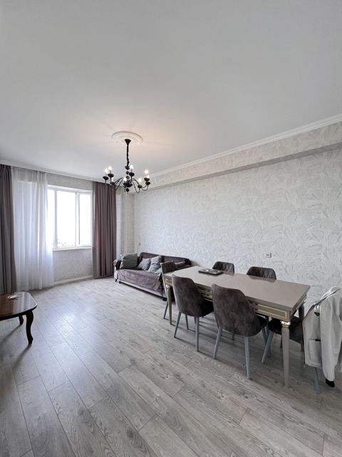 Satılır 3 otaqlı yeni tikili 90 m² — Bakı